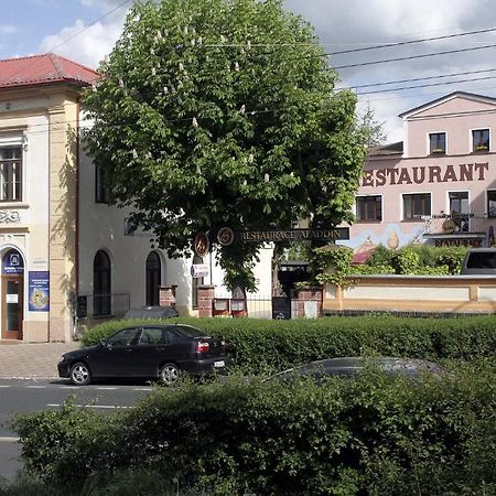 Penzion Aladdin Teplice Exterior foto